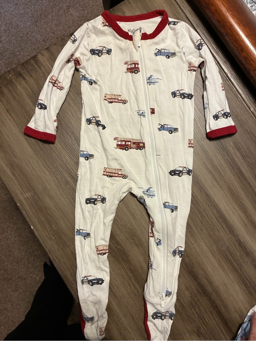 Kyte BABY White Footie with Red Trim and Vehicle Print